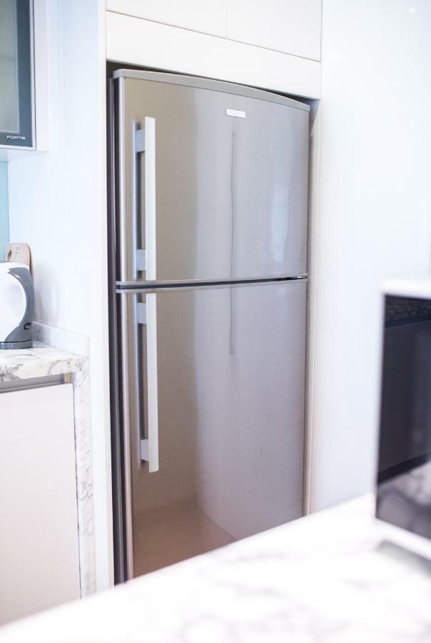 The Suites At Waterside Straits Quay By Plush Bagan Jermal Ruang foto